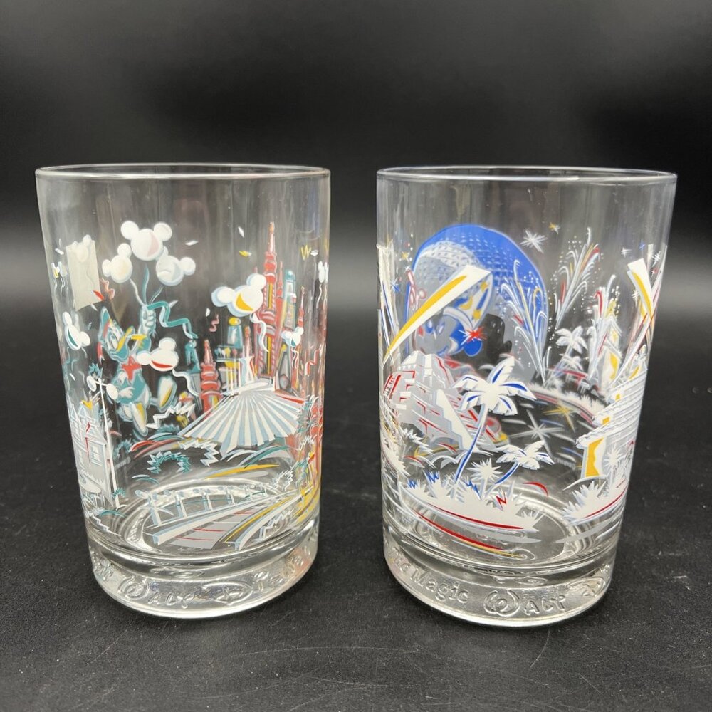 Vtg WALT DISNEY 25th Anniversary Glasses Set of 4 McDonald's Disneyana Tumblers - Picture 4 of 15